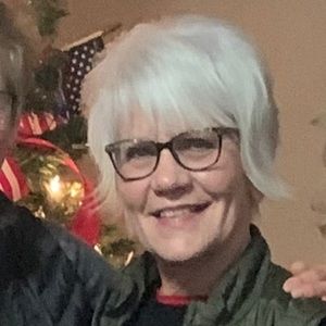 Meet your Posher, Tina